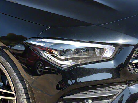 2020�� CLA 260 4MATIC ���ܳ�