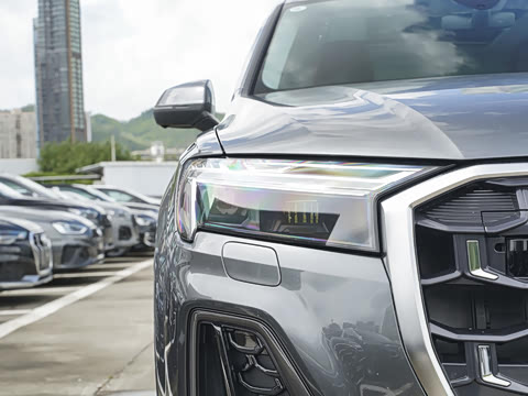 2025�� 45 TFSI quattro S line�˶���