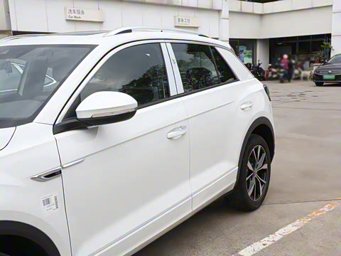 2025�� �Ŀ�� 300TSI DSG���������