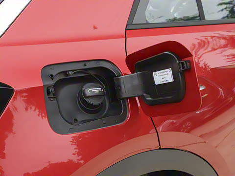 2025�� �Ŀ�� 300TSI DSG���������