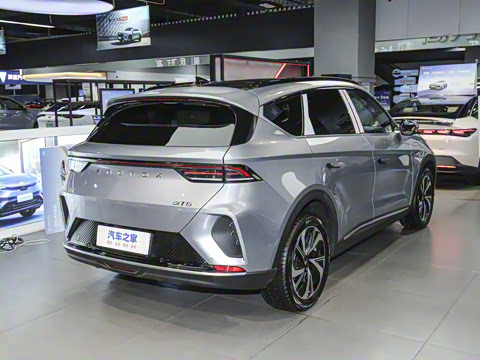 2025�� 688MAX 175kW