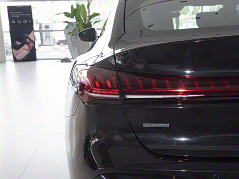 2026�� TFSI 150kW ����quattro��