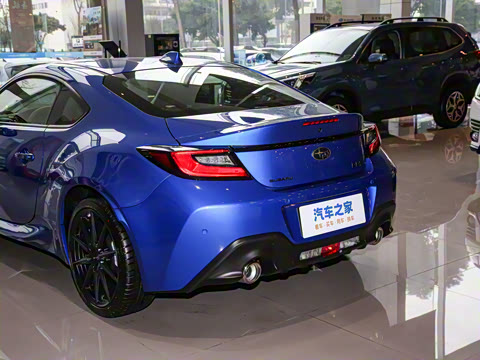 2023�� 2.4L �ֶ�10��������