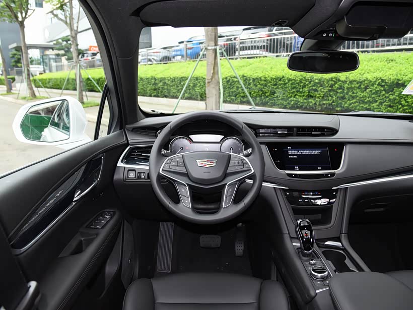 潍坊鸿发凯迪拉克xt5享购置税全免政策