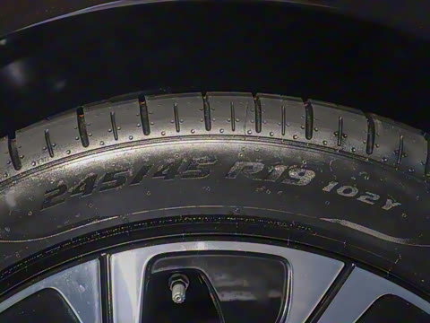 2024�� E 300 L ������