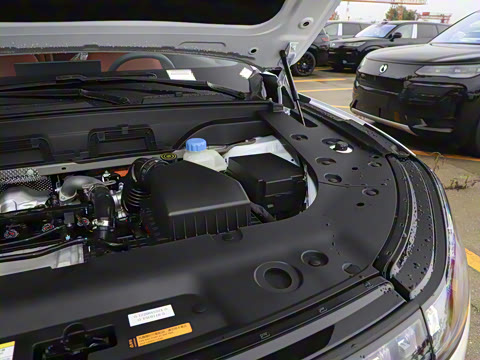 2025�� 210Ultra�Ǽݰ� 6��