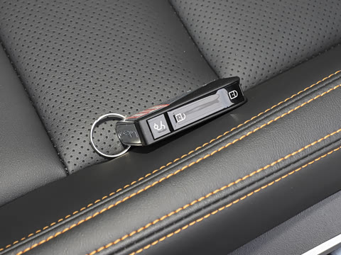 2023�� 1.5T Remix PHEV Pro