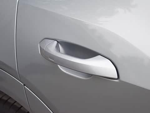 2019�� 55 quattro ������