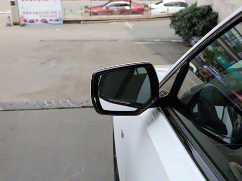 2021�� 28T ������