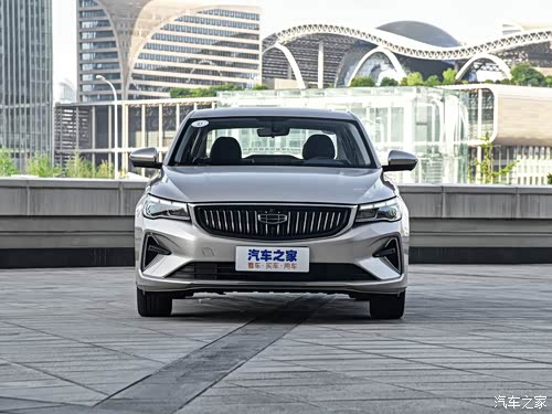 适合年轻人的首次购车 吉利第4代帝豪