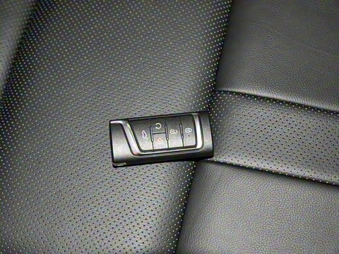 2020�� GS8S 390T ��������