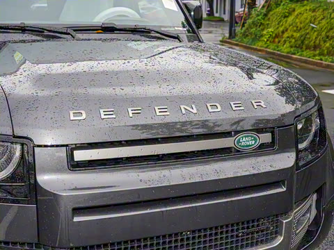 2022�� 110 P400 X-DYNAMIC HSE