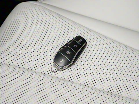 2025�� EV 545KM������