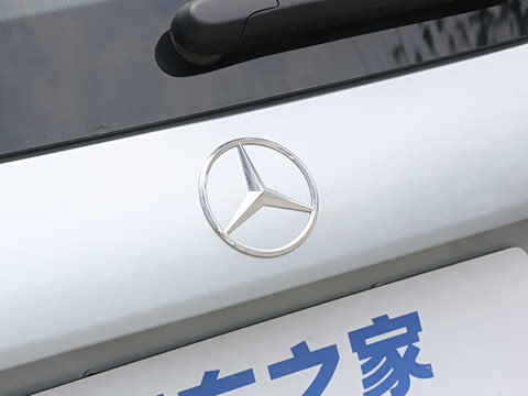 2025�� GLB 220 ʱ����