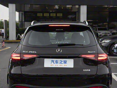 2023�� �Ŀ� GLC 260 L 4MATIC ������ 5��