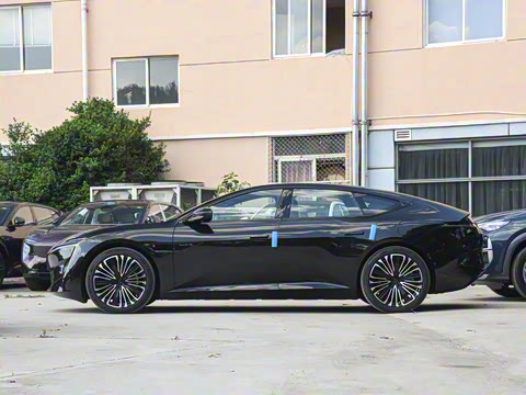 2025�� �Ŀ� Ultra���������