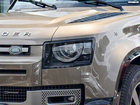 2022�� 110 P400 X-DYNAMIC HSE