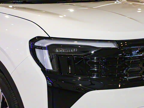 2025�� EcoBoost 170 ������