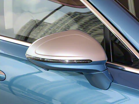 2026�� 4.0T V8 Mulliner