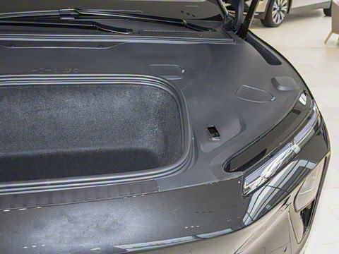 2025�� 102kWh ǩ����