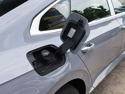 2025�� �Ŀ� 380TSI ��Ŀ ������