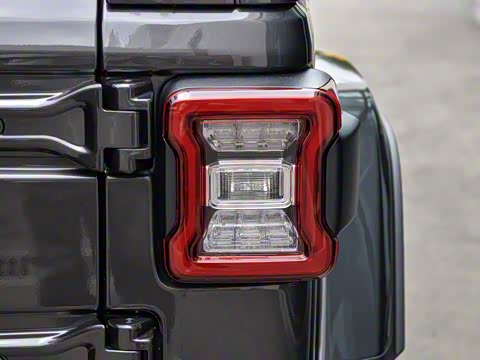 2019�� 2.0T Sahara ���ŵ綯����� ��VI