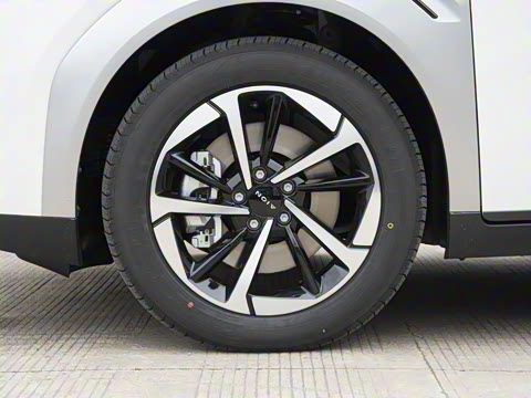 2025�� Plus 510 ������