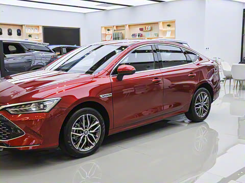 2023��  �ھ��� DM-i 120KM��Խ��