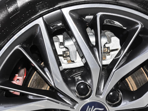 2023��  �ھ��� DM-i 120KM��Խ��