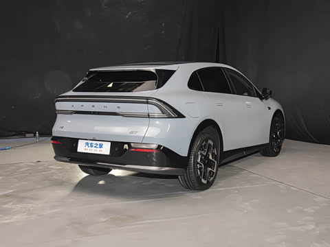 2025�� 702 �������� Ultra