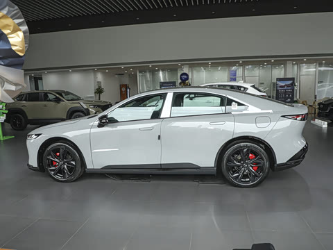 2025�� ����200�����˶���