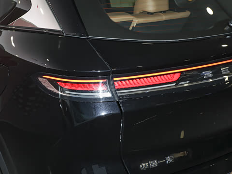 2025�� 210km ������