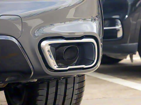 2021�� �Ŀ� xDrive40i ������ M�˶���װ