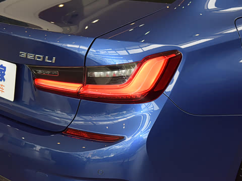 2021�� �Ŀ�� 320Li M�˶���װ