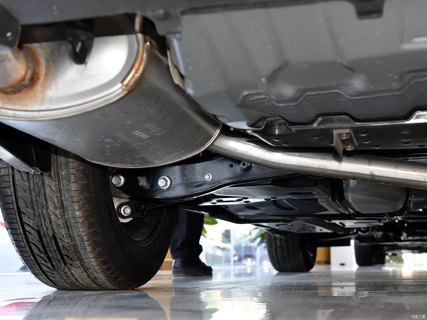 汽车之家|红旗h7|2018款 2.0t 精英版|外观|内饰|高清大图|实拍图