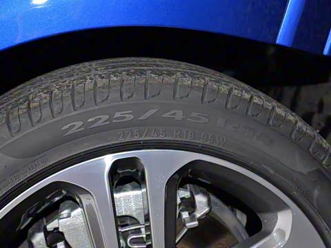 2020�� 2.0T 200PS R-DYNAMIC S��ȡ�˶���