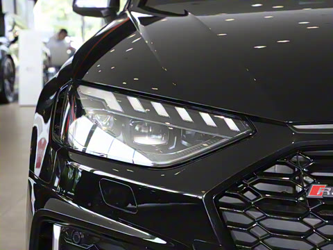 2023��  RS4 Avant �����