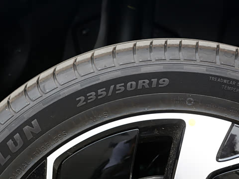 2025�� EV 605�캽Plus��