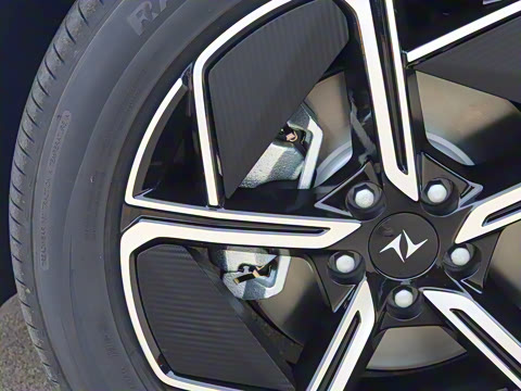 2025�� ���� 550AirѲ����