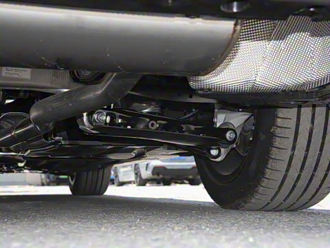 2025�� 525Li M�˶���װ