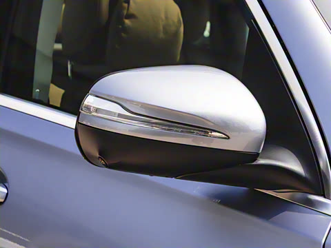 2025�� GLS 450 4MATIC ������