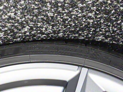 2022�� V10 Coupe performance