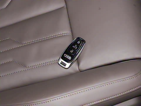 2024�� A8L 45 TFSI quattro ������