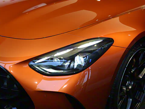 2025�� 63 S E Performance