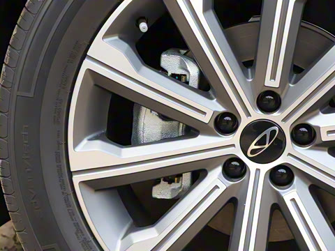 2025�� 2.0T ��������� 5��