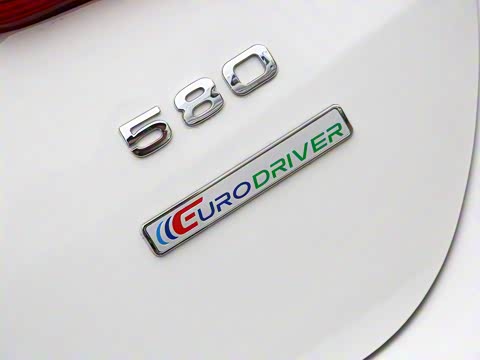 2018�� �Ŀ� 1.8L �ֶ�������