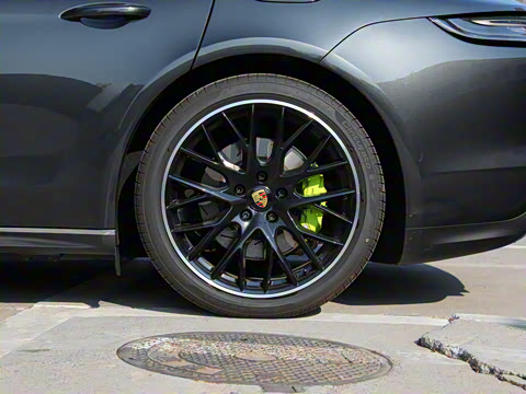 2023�� �Ŀ� Panamera 4 E-Hybrid �����ӳ������ 2.9T