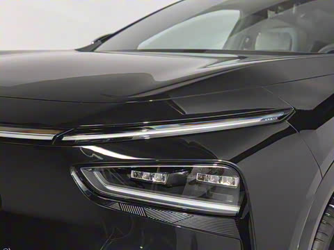 2025�� 702 �������� Ultra