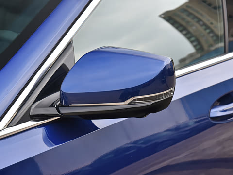 2025�� 28T �����˶���