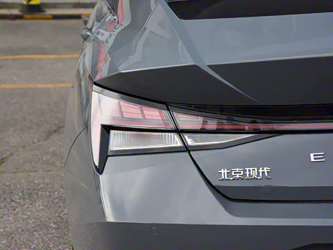 2021�� 1.5L CVT TOP�콢��